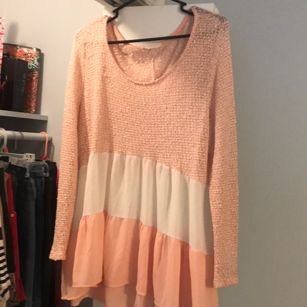 Blush pink/white sweater